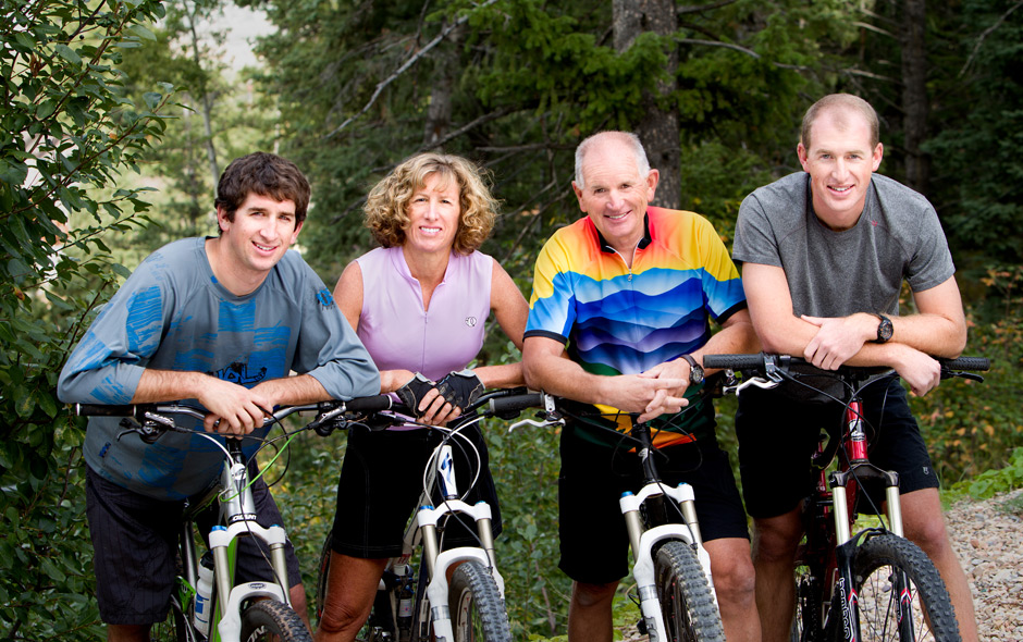 Monez Family – Cyclists